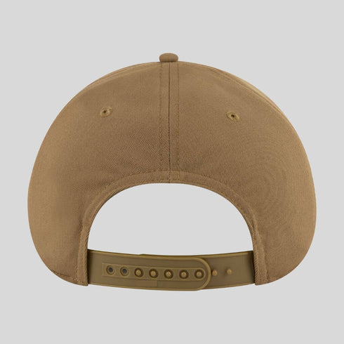 Brown cap on a light gray background
